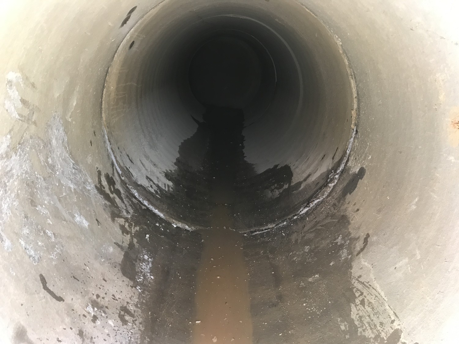 infrastructure, leaking drainage pipe, water infiltration, polyurethane foam injection